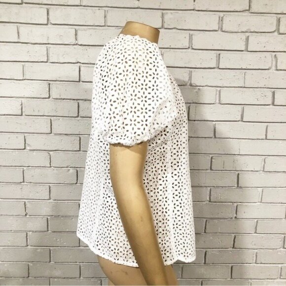 J.Crew Eyelet Puff Sleeve Top | V-Back | White Cotton Blouse | Size 12 - Picture 2 of 6